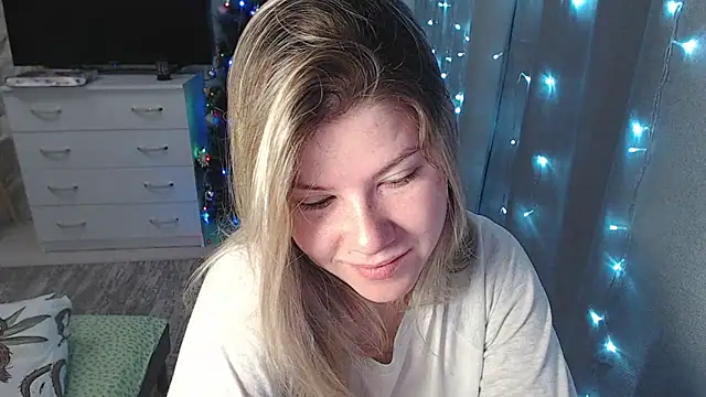 Snapshot of MelissaXKinky chatting on 01/13/25, 02:18 MelissaXKinky online show from 01/13/25, 02:18