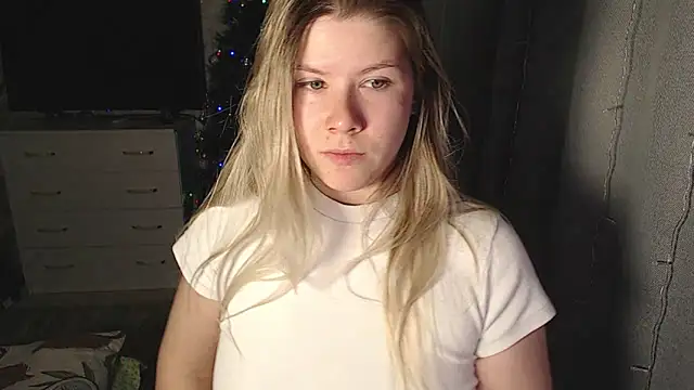 Snapshot of MelissaXKinky chatting on 01/16/25, 05:23 MelissaXKinky online show from 01/16/25, 05:23