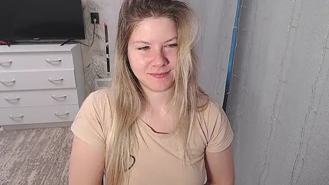 Snapshot of MelissaXKinky chatting on 02/06/25, 02:44 MelissaXKinky online show from 02/06/25, 02:44