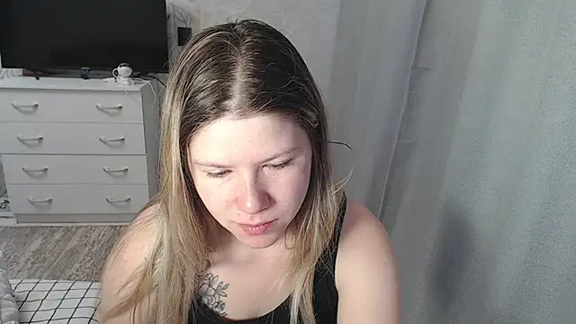 Snapshot of MelissaXKinky chatting on 02/28/25, 02:31 MelissaXKinky online show from 02/28/25, 02:31