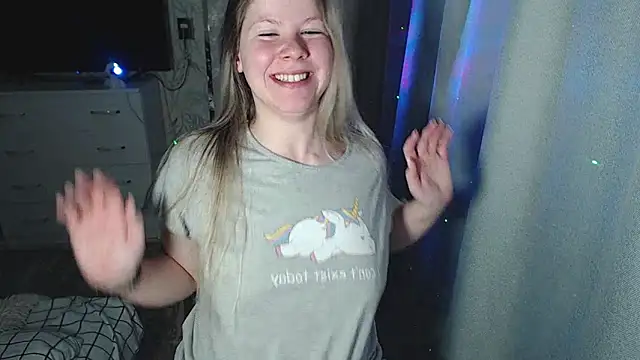 Snapshot of MelissaXKinky chatting on 03/06/25, 05:33 MelissaXKinky online show from 03/06/25, 05:33