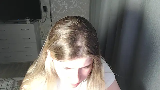 Snapshot of MelissaXKinky chatting on 03/16/25, 06:12 MelissaXKinky online show from 03/16/25, 06:12