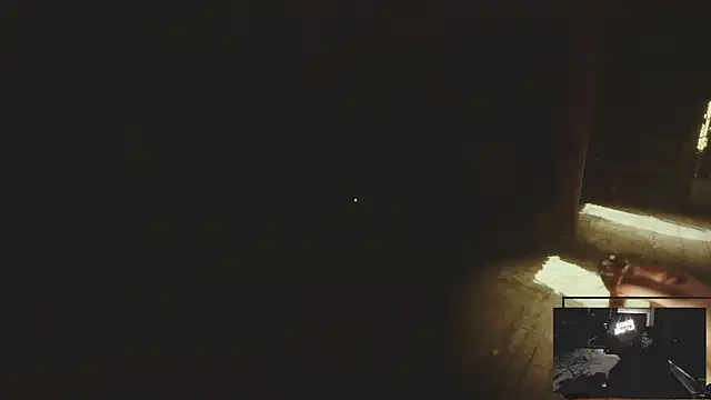 Snapshot of Rocker_Assassin66630 chatting on 10/28/25, 06:39 Rocker Assassin66630 online show from 10/28/25, 06:39