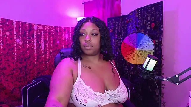 cheriserozequeen online show from 02/11/26, 05:18