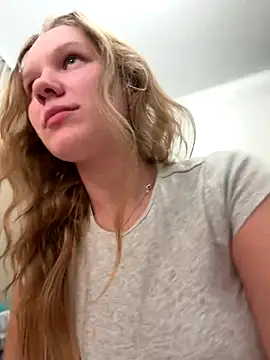 Ketitull online show from 10/04/25, 09:07