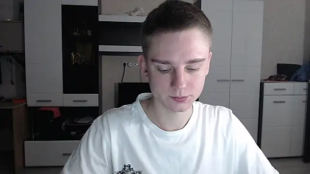 angryzan online show from 01/28/25, 04:18