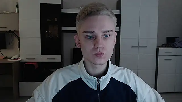 angryzan online show from 02/19/25, 06:11