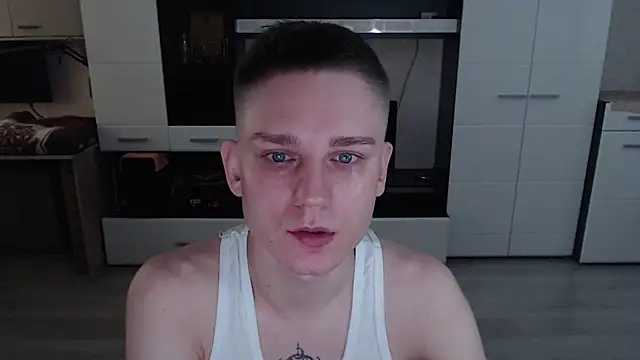 angryzan online show from 10/20/25, 04:46