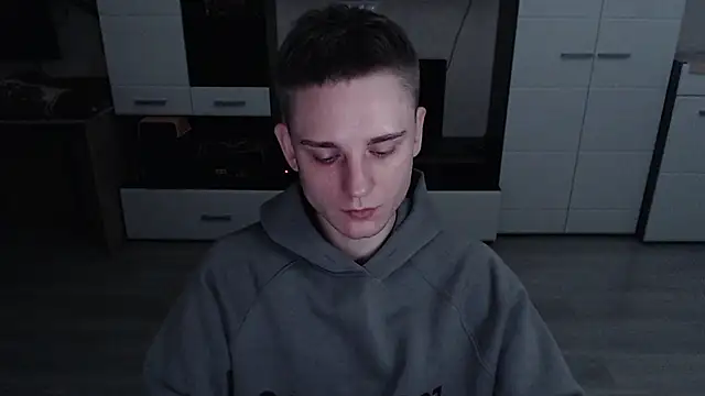 angryzan online show from 10/28/25, 05:11