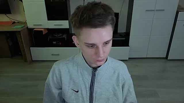 angryzan online show from 02/11/26, 06:07