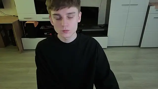 angryzan online show from 04/07/26, 06:03