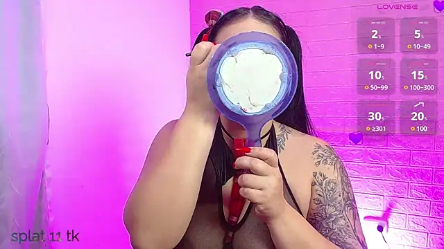  hooly online show from 02/07/25, 11:45