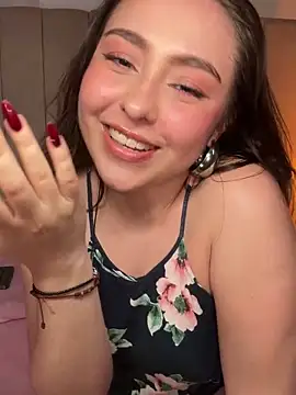 SofiMeza online show from 01/07/25, 05:42