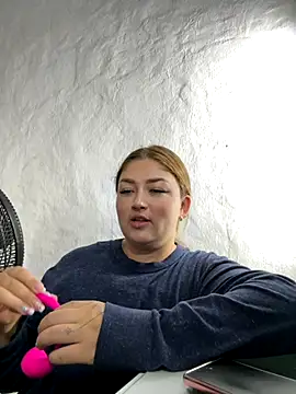 Snapshot of Sofia_Queen17 chatting on 10/09/25, 01:25 Sofia Queen17 online show from 10/09/25, 01:25