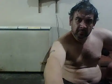 Rodrigo happy online show from 11/25/25, 05:40