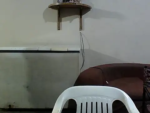 Snapshot of Rodrigo_happy chatting on 12/20/25, 02:51 Rodrigo happy online show from 12/20/25, 02:51