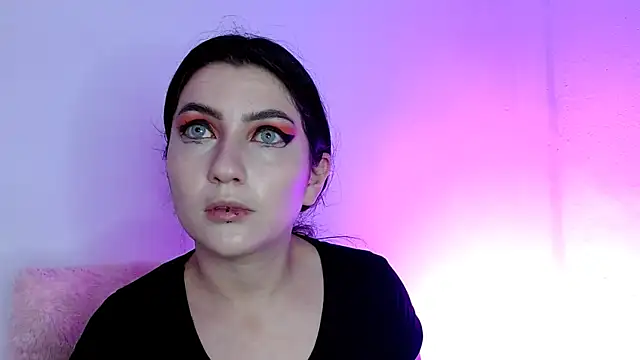 sophy rock online show from 12/15/25, 09:19