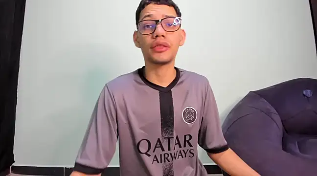 Diego-Monsalve online show from 01/24/25, 02:18