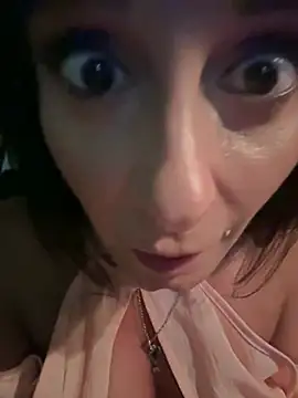 therealbeverlycious online show from 12/28/24, 08:47