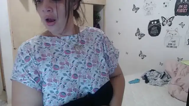 Snapshot of ladydeathz chatting on 03/02/25, 06:37 ladydeathz online show from 03/02/25, 06:37