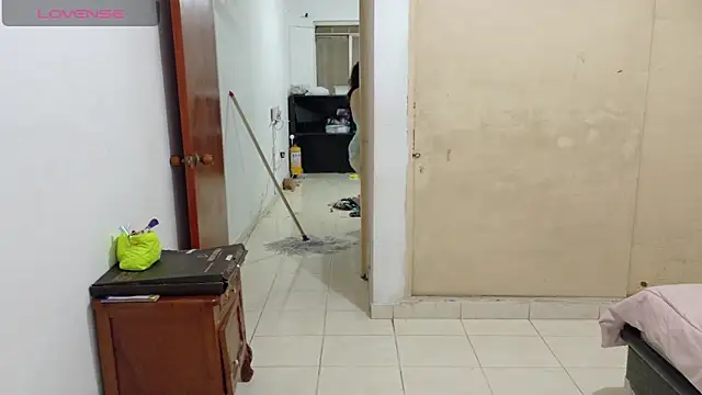 Snapshot of ladydeathz chatting on 03/08/25, 03:17 ladydeathz online show from 03/08/25, 03:17