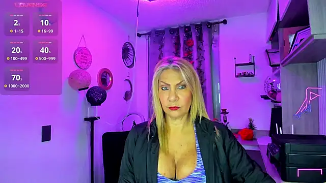  cristal ayala online show from 04/21/26, 10:34