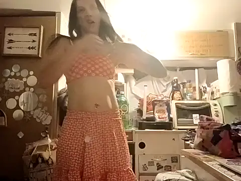 whitetrashdirtyslut online show from 03/09/26, 10:41