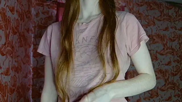 strawberrysmoothie online show from 04/27/26, 06:28