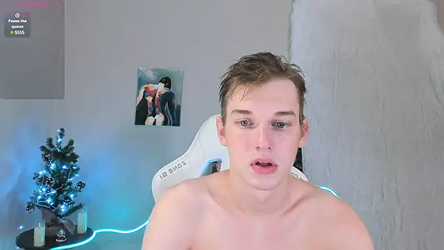 Snapshot of 4ever_dude chatting on 01/04/25, 03:40 4ever dude online show from 01/04/25, 03:40