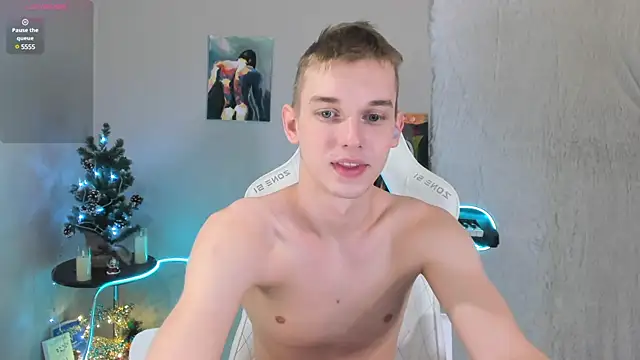 Snapshot of 4ever_dude chatting on 01/15/25, 03:33 4ever dude online show from 01/15/25, 03:33