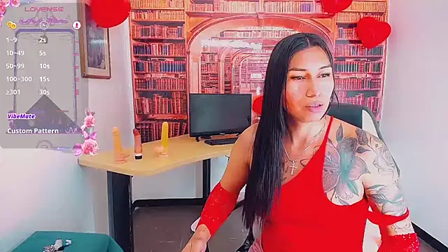 khiara moretti online show from 02/12/25, 10:37