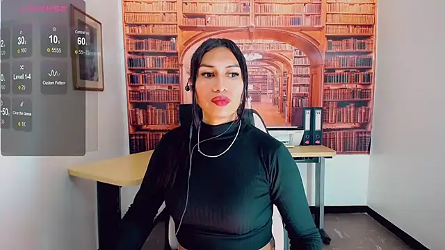 khiara moretti online show from 02/24/25, 07:30