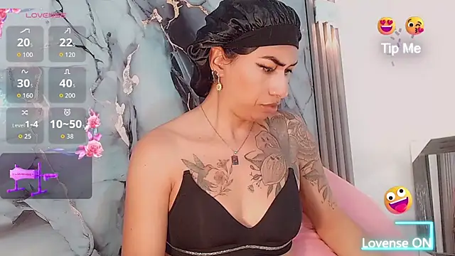 khiara moretti online show from 02/23/26, 11:51