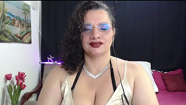 Aleja Gonzales online show from 06/18/26, 02:45