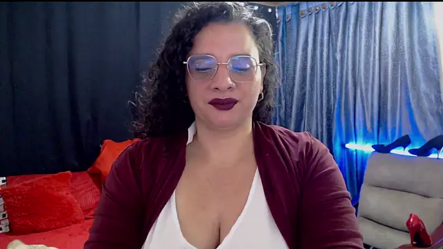 Aleja Gonzales online show from 07/15/26, 11:37