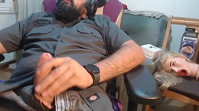 Snapshot of master4subslut chatting on 09/30/25, 09:53 master4subslut online show from 09/30/25, 09:53