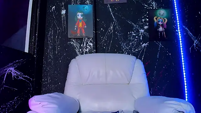 Agathaargent  online show from 01/31/25, 11:56