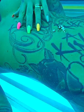 Ninasweden online show from 03/12/25, 10:48