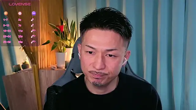 HARU-outdoor-x online show from 03/11/25, 02:18