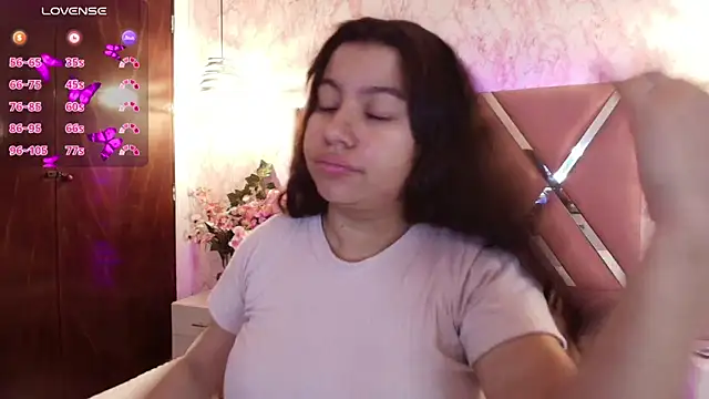 Snapshot of Miaa_Smiith1 chatting on 02/24/25, 12:16 Miaa Smiith1 online show from 02/24/25, 12:16