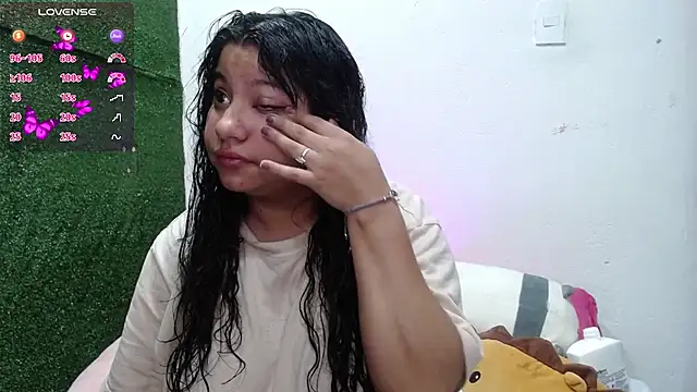 Snapshot of Miaa_Smiith1 chatting on 11/07/25, 10:04 Miaa Smiith1 online show from 11/07/25, 10:04