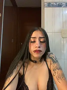 Bunny sexy01 online show from 12/31/24, 02:19