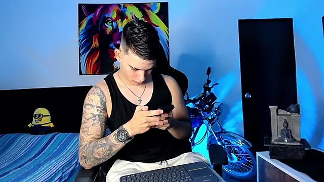 Snapshot of jacob_firexx chatting on 01/10/25, 05:45 jacob firexx online show from 01/10/25, 05:45