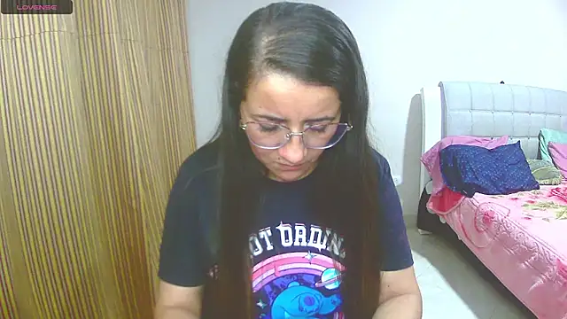 Snapshot of Dayanna_Smitt chatting on 03/05/25, 04:45 Dayanna Smitt online show from 03/05/25, 04:45