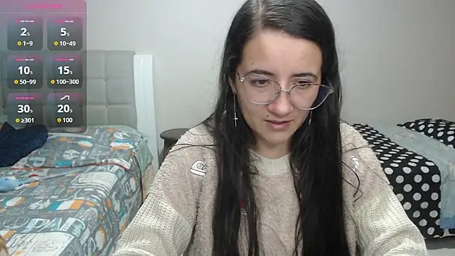 Snapshot of Dayanna_Smitt chatting on 11/02/25, 02:14 Dayanna Smitt online show from 11/02/25, 02:14