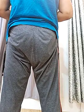 aryan 4 you online show from 03/25/26, 10:49