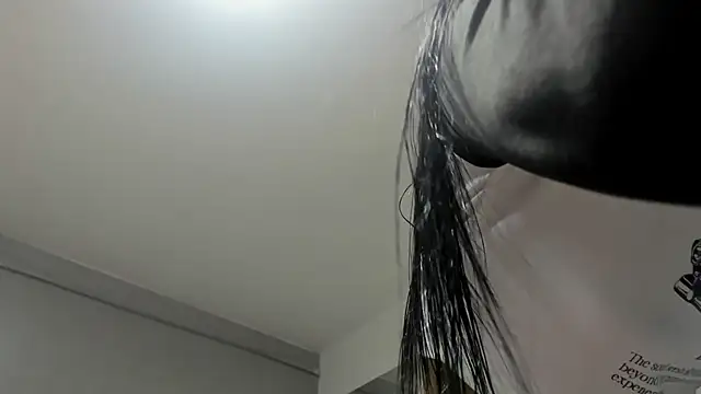 Sara Greey online show from 02/13/25, 12:32