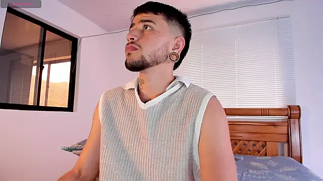 ftmphilip  online show from 10/01/25, 08:04