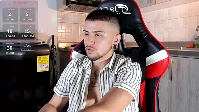 ftmphilip  online show from 11/20/25, 11:15