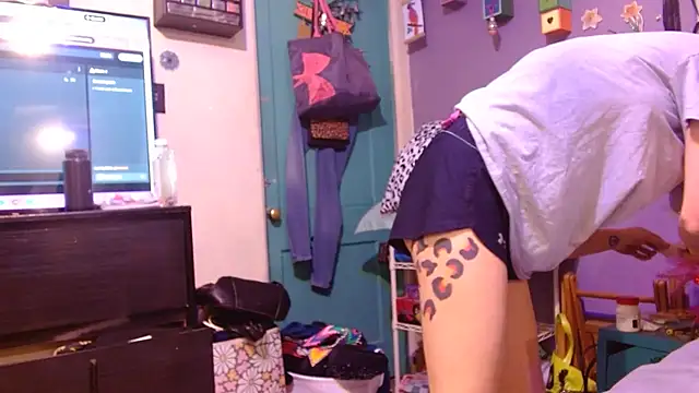 watermellonpussy online show from 11/27/25, 04:25